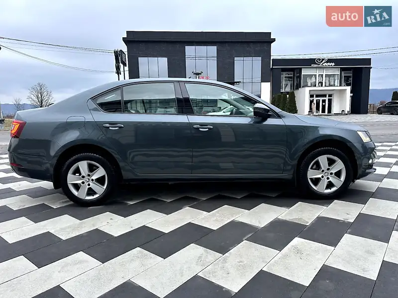 Skoda Octavia 2018 VIN TMBAJ2NE9JB009268 фото оголошення 18 з 75