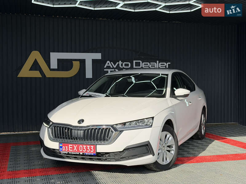 Лифтбек Skoda Octavia 2022 в Тячеве