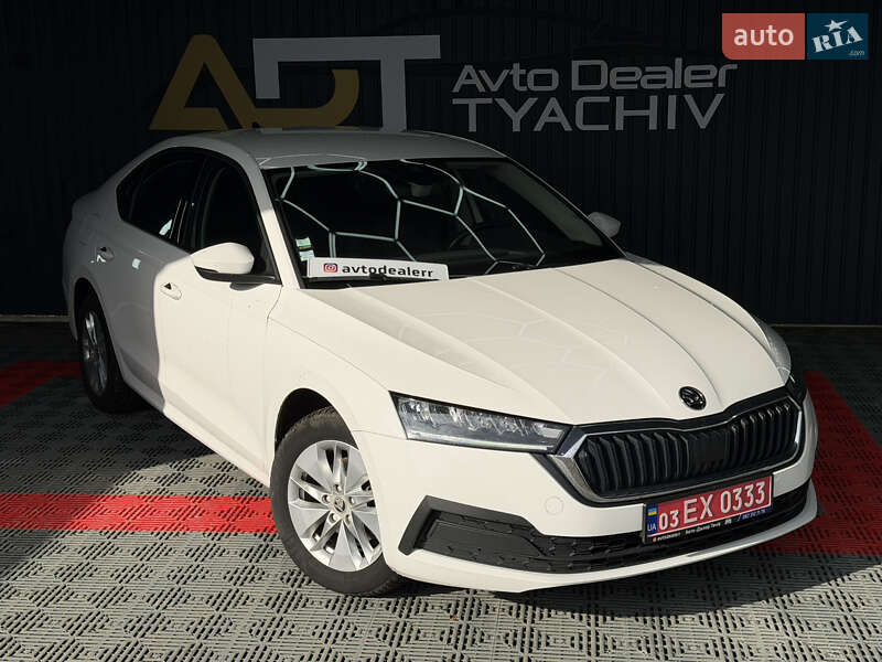 Лифтбек Skoda Octavia 2022 в Тячеве