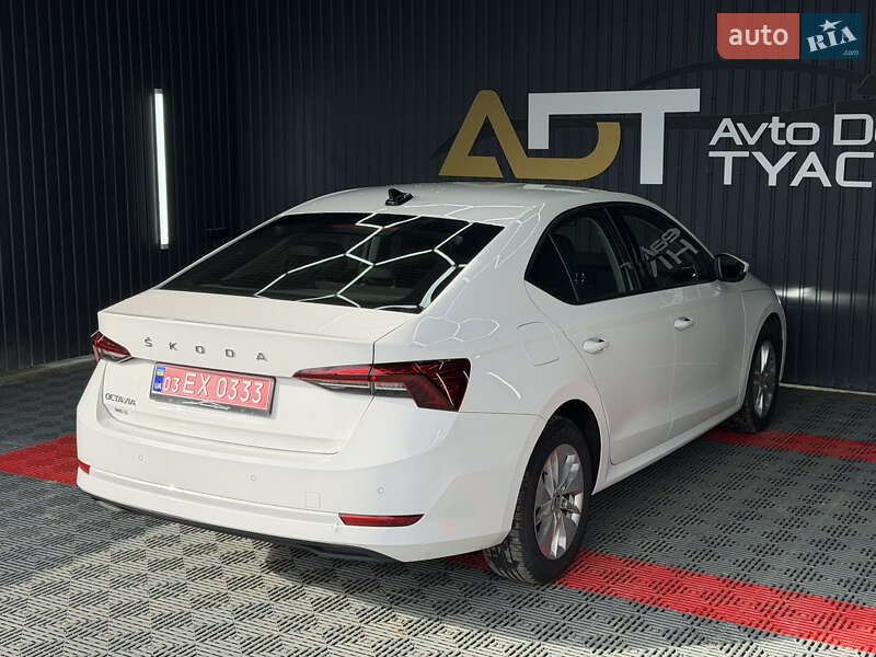 Лифтбек Skoda Octavia 2022 в Тячеве