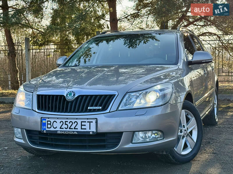 Универсал Skoda Octavia 2011 в Дрогобыче