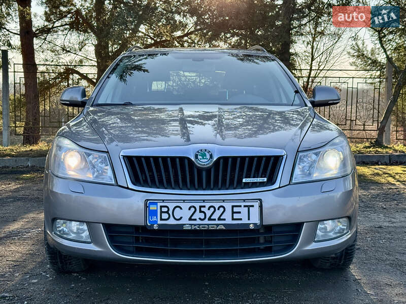 Универсал Skoda Octavia 2011 в Дрогобыче
