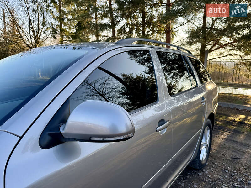Универсал Skoda Octavia 2011 в Дрогобыче