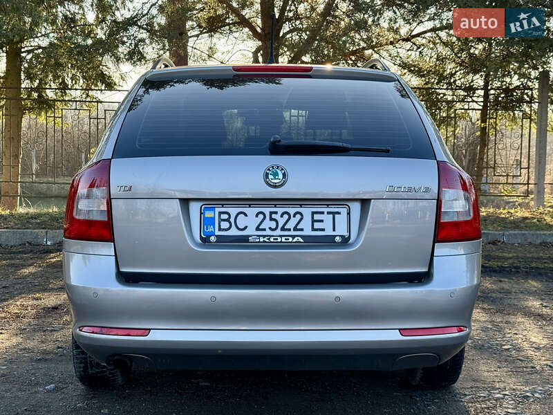 Универсал Skoda Octavia 2011 в Дрогобыче