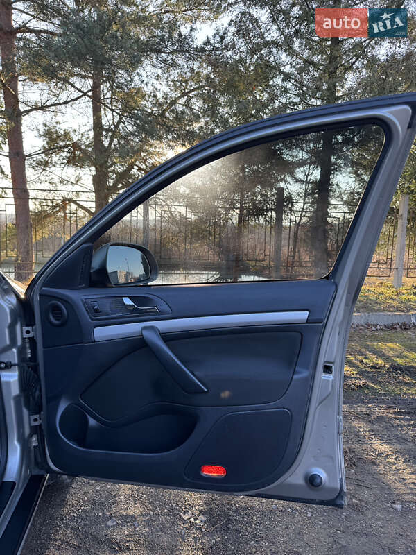 Универсал Skoda Octavia 2011 в Дрогобыче