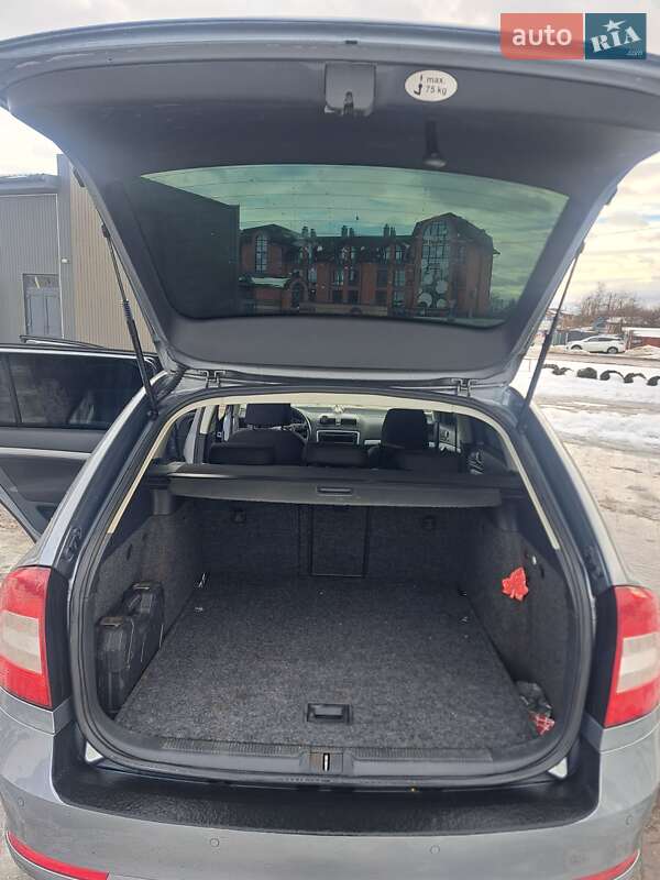 Универсал Skoda Octavia 2011 в Дрогобыче
