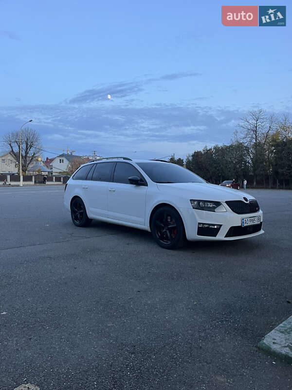 Универсал Skoda Octavia 2014 в Ужгороде