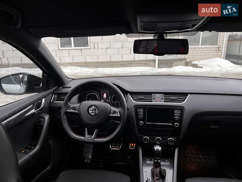 Универсал Skoda Octavia 2015 в Тростянце