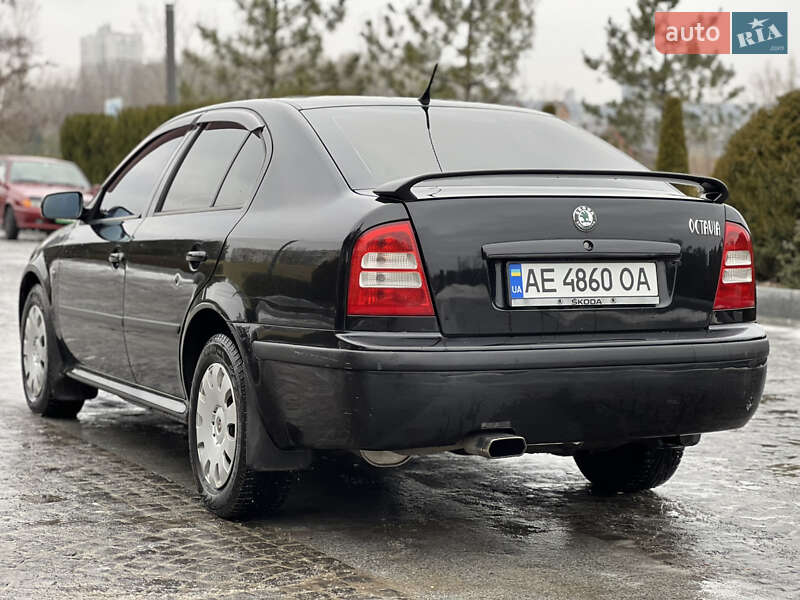 Лифтбек Skoda Octavia 2008 в Днепре