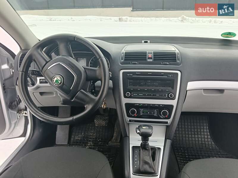 Лифтбек Skoda Octavia 2011 в Луцке фото 39 Лифтбек Skoda Octavia 2011 в Луцке