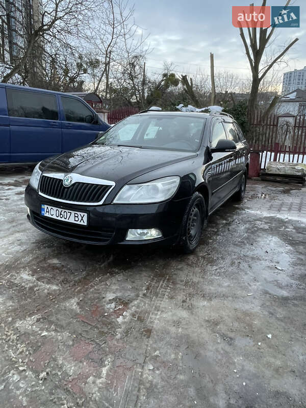 Универсал Skoda Octavia 2011 в Луцке фото Универсал Skoda Octavia 2011 в Луцке