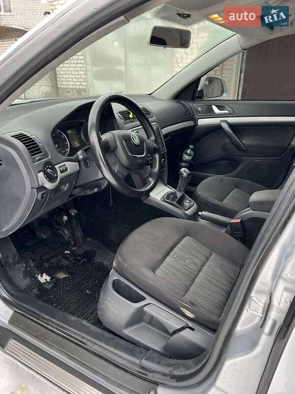 Лифтбек Skoda Octavia 2011 в Харькове фото 6 Лифтбек Skoda Octavia 2011 в Харькове