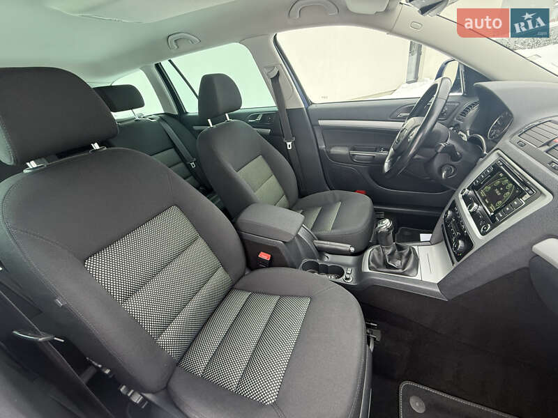 Универсал Skoda Octavia 2012 в Луцке