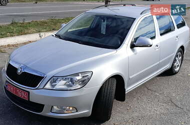 Универсал Skoda Octavia 2009 в Павлограде