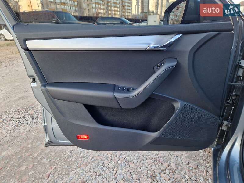 Универсал Skoda Octavia 2014 в Киеве