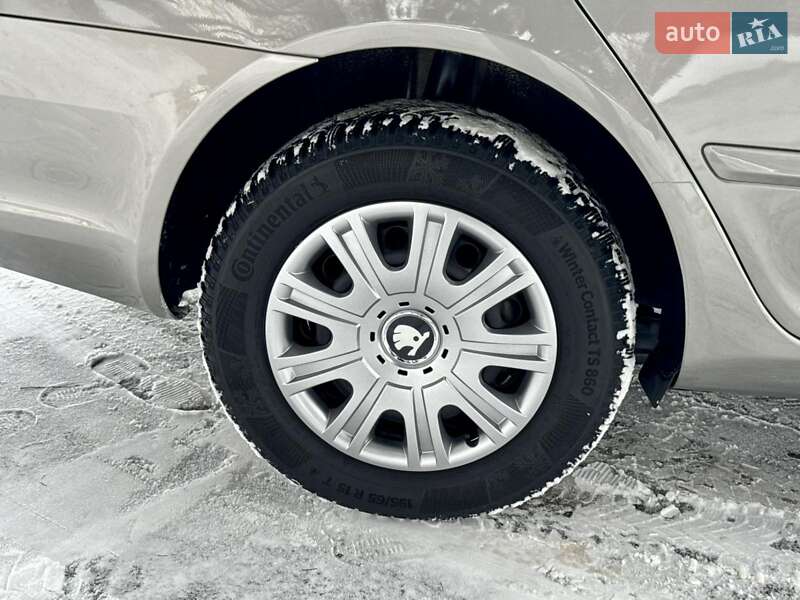 Универсал Skoda Octavia 2010 в Кропивницком