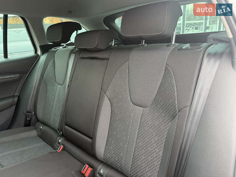 Универсал Skoda Octavia 2022 в Луцке фото 34 Универсал Skoda Octavia 2022 в Луцке