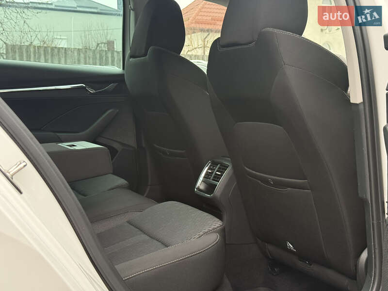 Универсал Skoda Octavia 2022 в Луцке фото 46 Универсал Skoda Octavia 2022 в Луцке