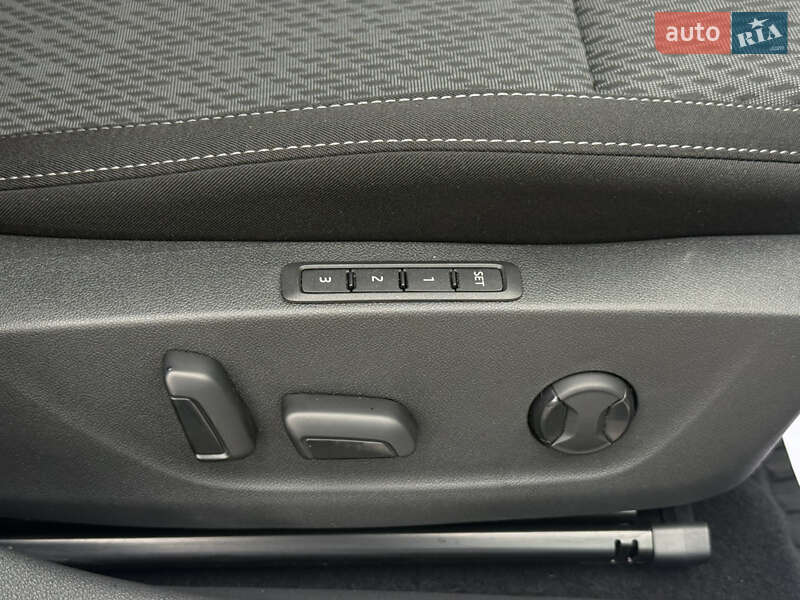 Универсал Skoda Octavia 2022 в Луцке фото 52 Универсал Skoda Octavia 2022 в Луцке