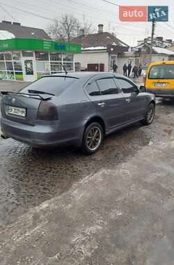Лифтбек Skoda Octavia 2010 в Костополе