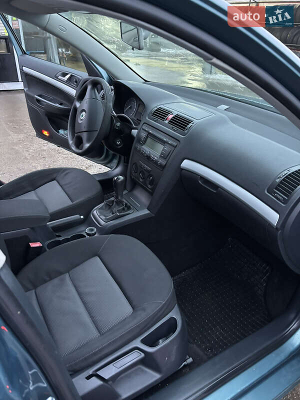 Универсал Skoda Octavia 2006 в Ивано-Франковске
