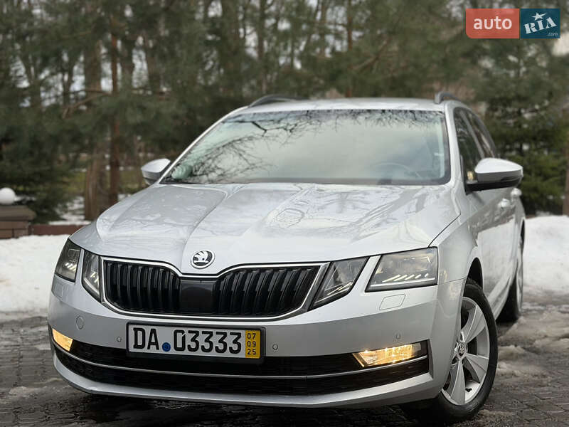 Универсал Skoda Octavia 2019 в Львове