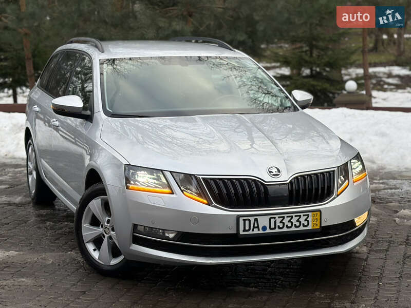 Универсал Skoda Octavia 2019 в Львове