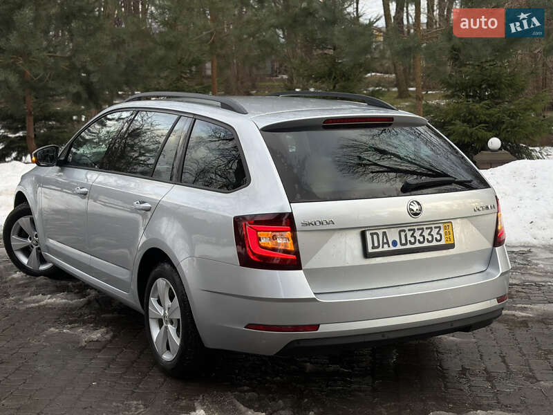 Универсал Skoda Octavia 2019 в Львове