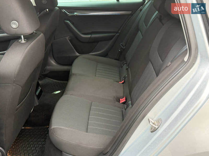 Универсал Skoda Octavia 2019 в Львове