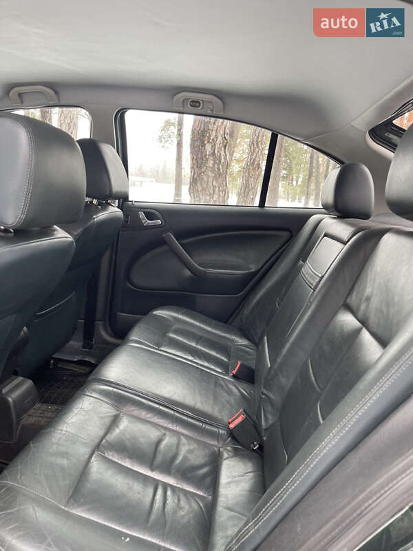 Лифтбек Skoda Octavia 2001 в Бабинцам