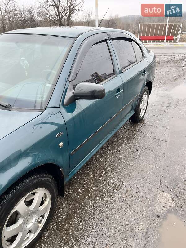 Лифтбек Skoda Octavia 2000 в Полтаве фото Лифтбек Skoda Octavia 2000 в Полтаве