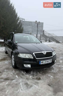 Универсал Skoda Octavia 2006 в Ромнах