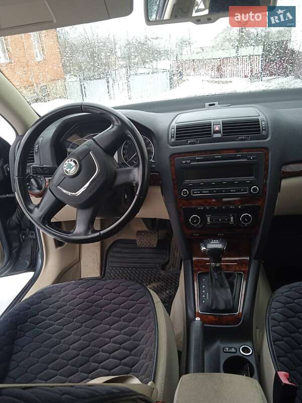 Лифтбек Skoda Octavia 2010 в Бучаче фото 5 Лифтбек Skoda Octavia 2010 в Бучаче