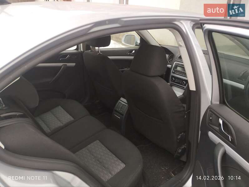 Лифтбек Skoda Octavia 2009 в Конотопе