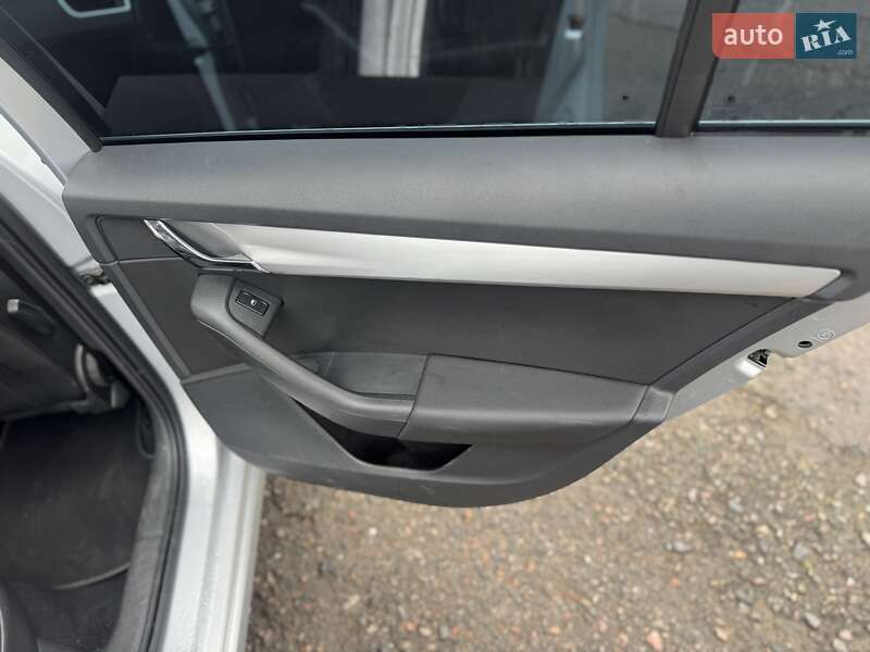 Универсал Skoda Octavia 2014 в Ровно фото 23 Универсал Skoda Octavia 2014 в Ровно