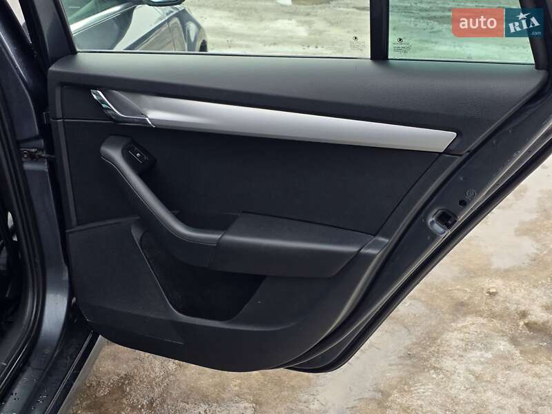 Универсал Skoda Octavia 2016 в Тернополе фото 23 Универсал Skoda Octavia 2016 в Тернополе