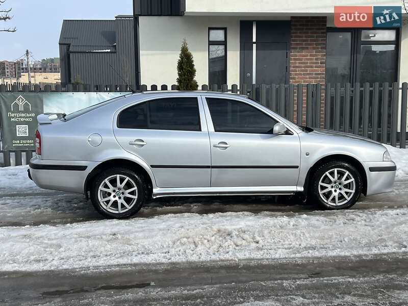 Лифтбек Skoda Octavia 2010 в Киеве фото 8 Лифтбек Skoda Octavia 2010 в Киеве