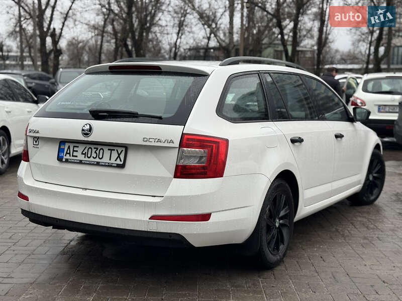 Универсал Skoda Octavia 2015 в Днепре фото 17 Универсал Skoda Octavia 2015 в Днепре
