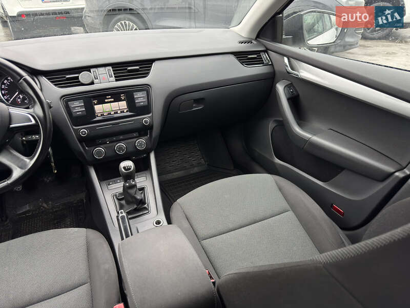 Универсал Skoda Octavia 2015 в Днепре фото 28 Универсал Skoda Octavia 2015 в Днепре