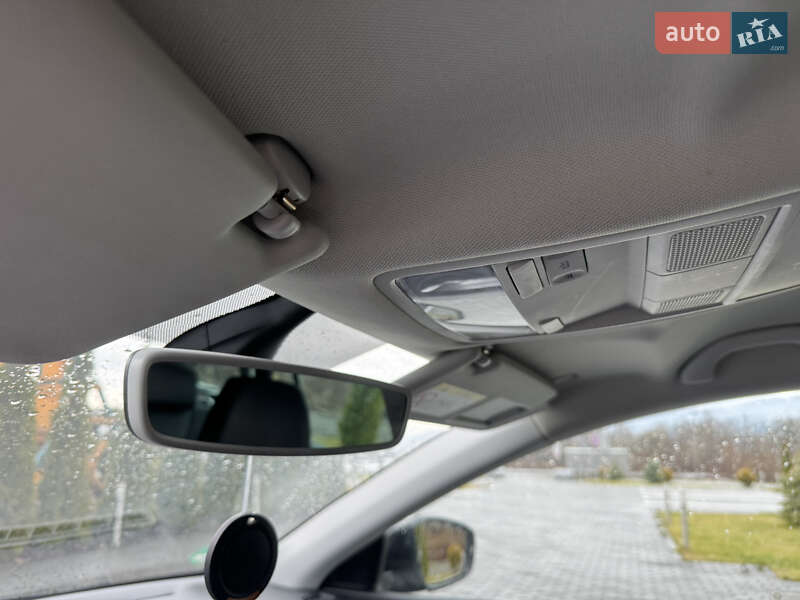 Универсал Skoda Octavia 2019 в Сваляве фото 13 Универсал Skoda Octavia 2019 в Сваляве