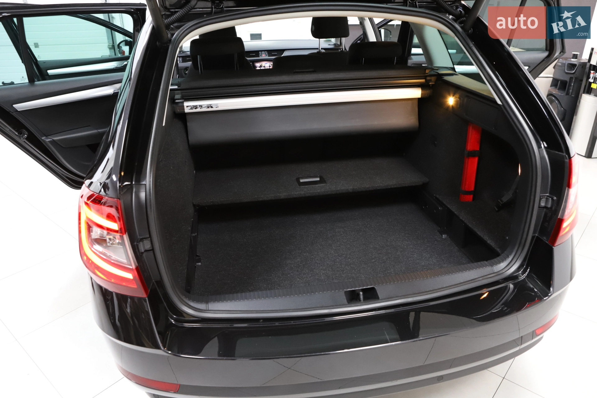 2018 Skoda Octavia - мініатюра 150