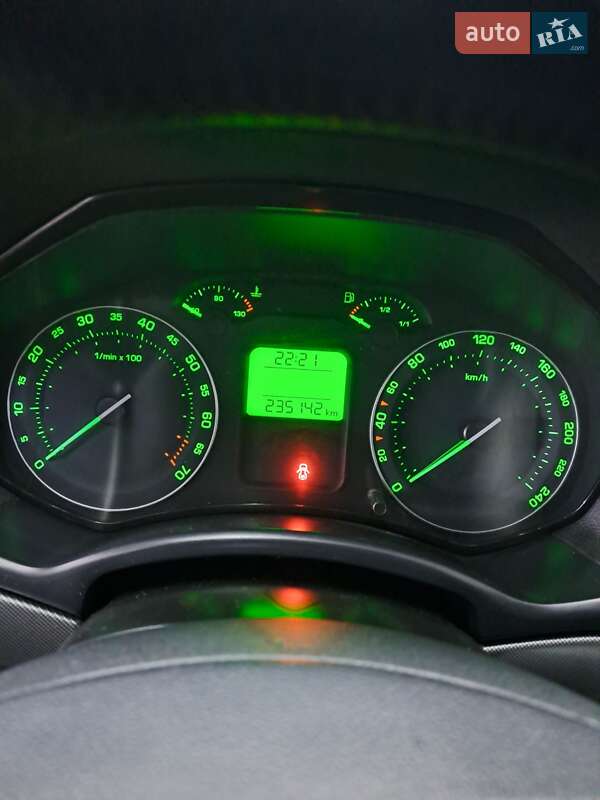 Лифтбек Skoda Octavia 2008 в Полтаве фото 14 Лифтбек Skoda Octavia 2008 в Полтаве