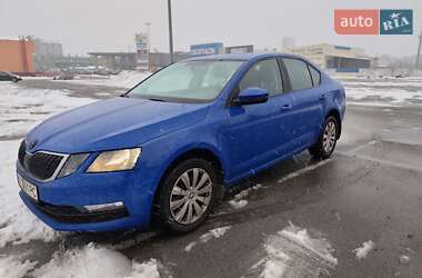 Лифтбек Skoda Octavia 2018 в Киеве