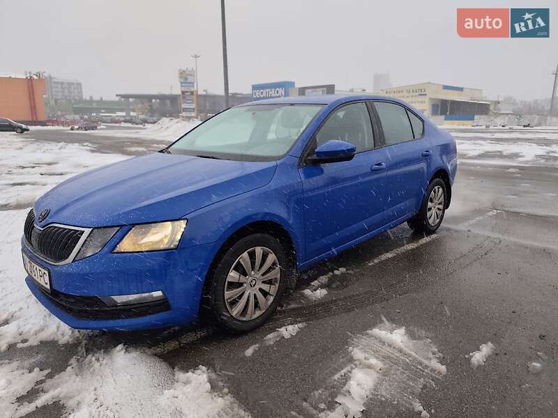 Лифтбек Skoda Octavia 2018 в Киеве фото Лифтбек Skoda Octavia 2018 в Киеве