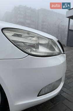 Универсал Skoda Octavia 2010 в Запорожье