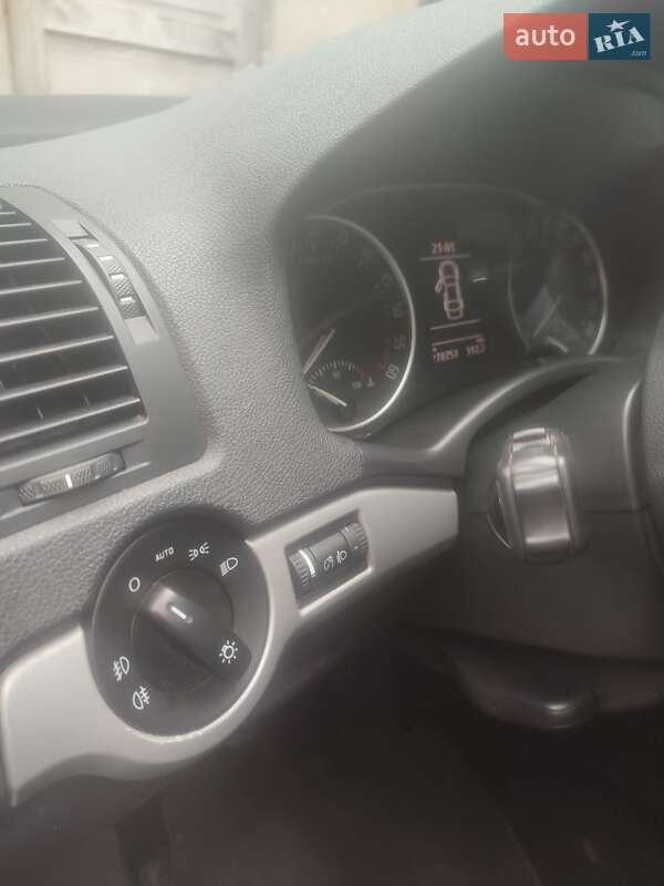 Универсал Skoda Octavia 2012 в Иршаве фото 22 Универсал Skoda Octavia 2012 в Иршаве