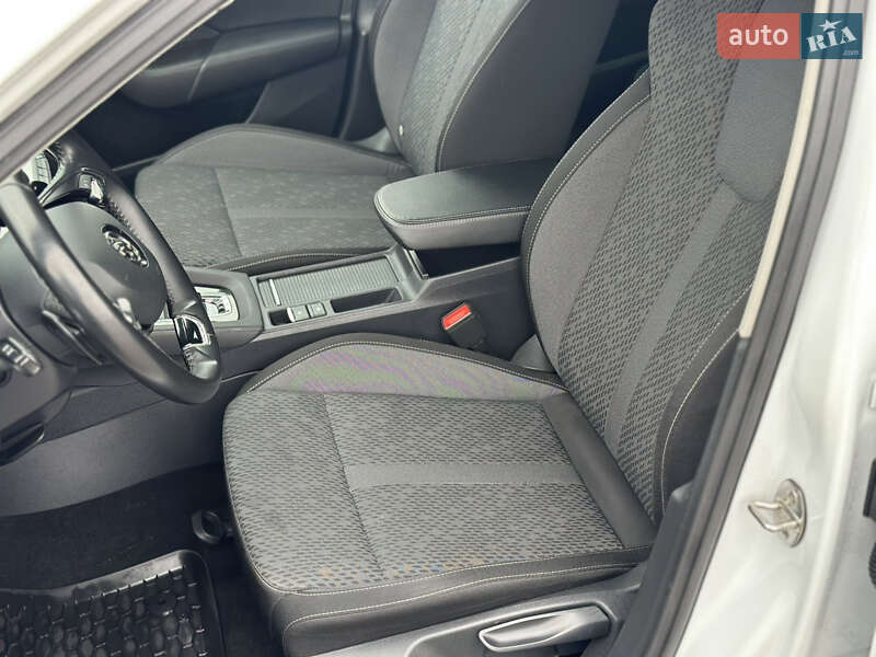 Лифтбек Skoda Octavia 2020 в Кривом Роге