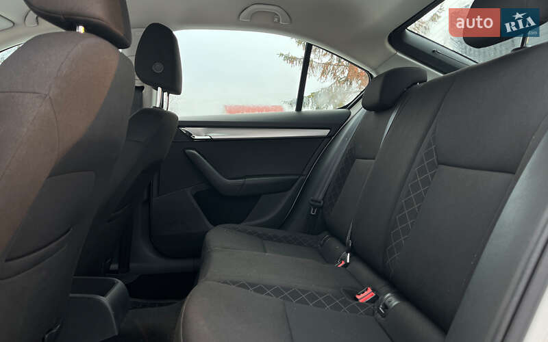 Лифтбек Skoda Octavia 2019 в Коломые фото 17 Лифтбек Skoda Octavia 2019 в Коломые