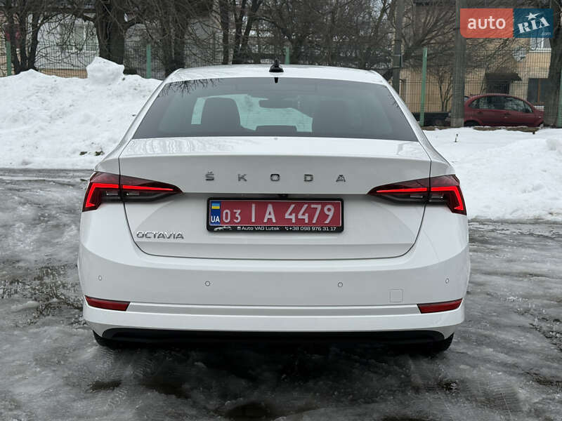 Лифтбек Skoda Octavia 2020 в Луцке