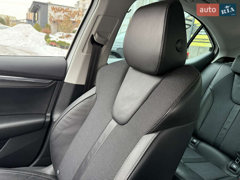 Лифтбек Skoda Octavia 2020 в Луцке